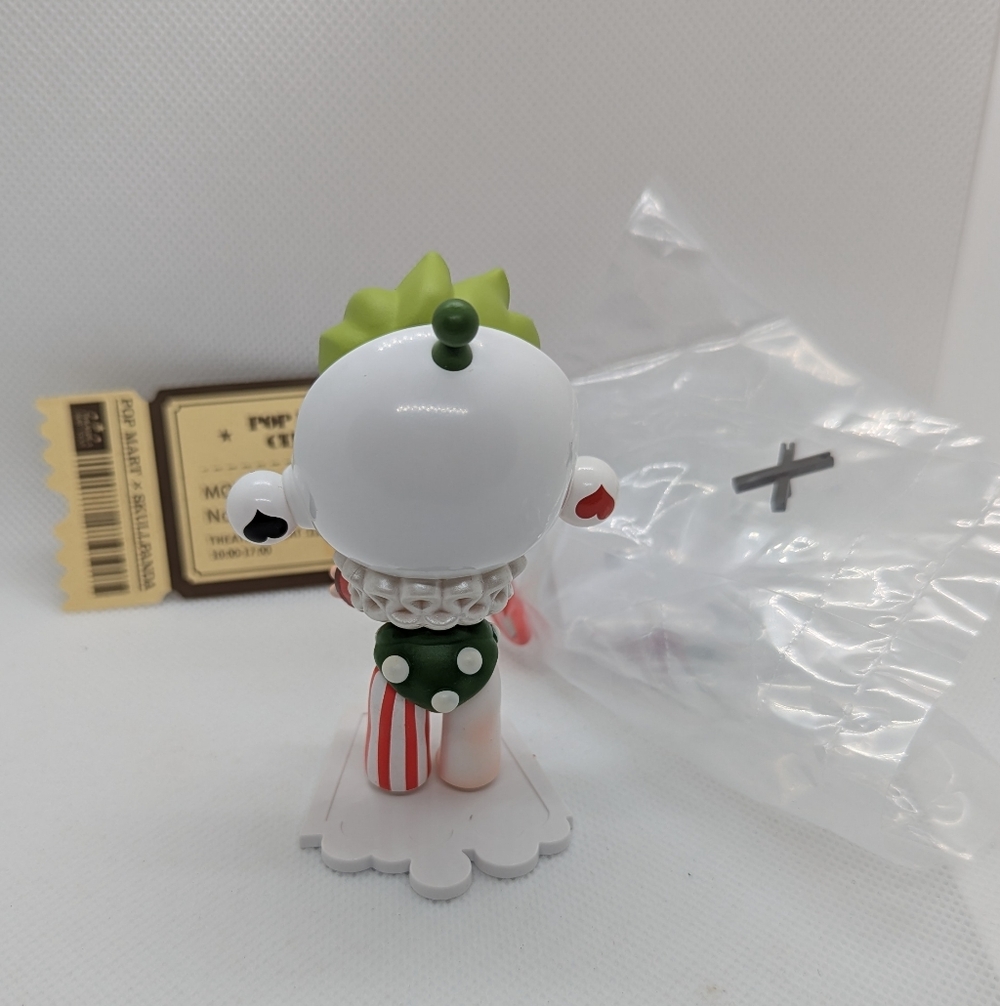 POP MART Skullpanda Action Cut Series Figures - Comedian - Picture 3 of 3